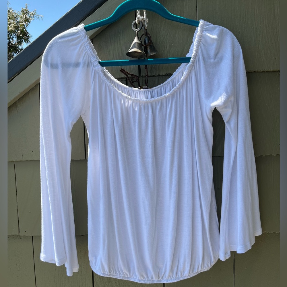 Off shoulder White Women's Top S